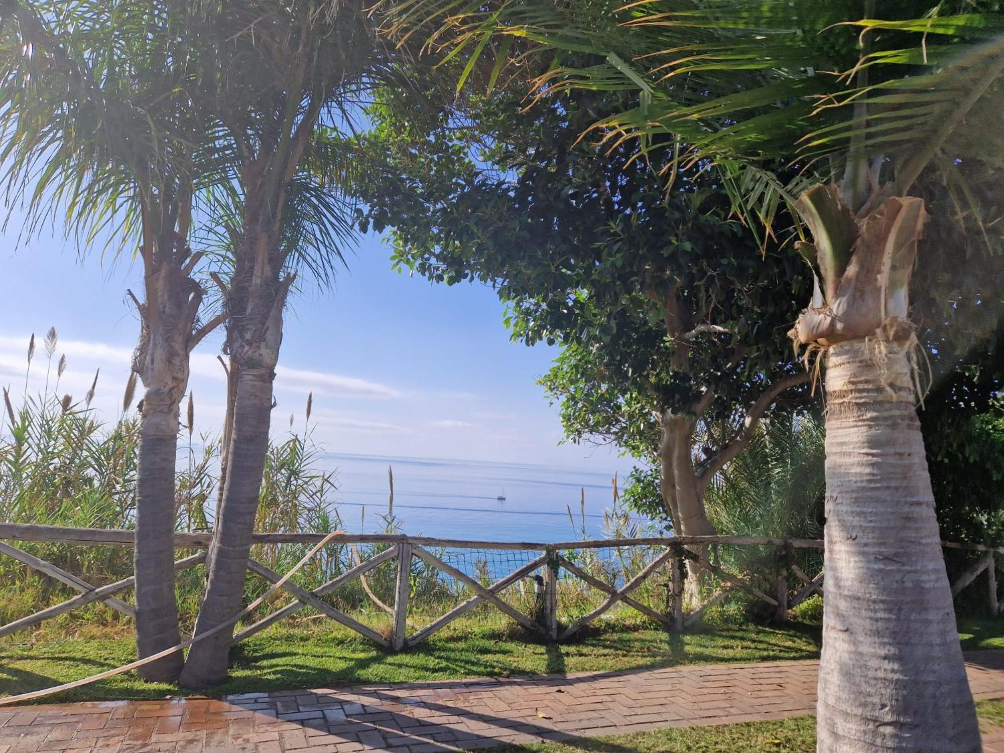 Hotel Villaggio Cala Di Volpe กาโปวาติกาโน ภายนอก รูปภาพ