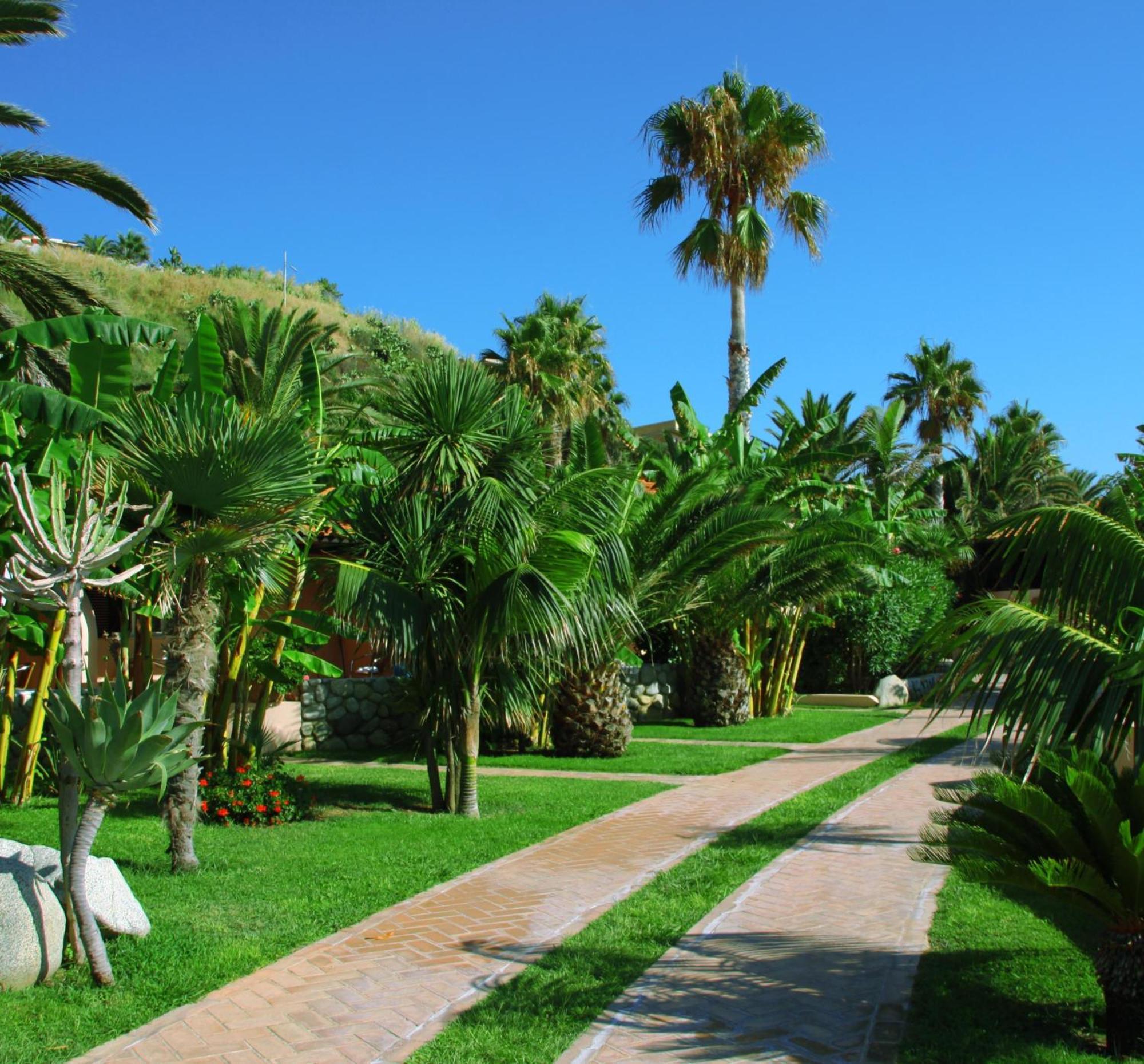 Hotel Villaggio Cala Di Volpe กาโปวาติกาโน ภายนอก รูปภาพ