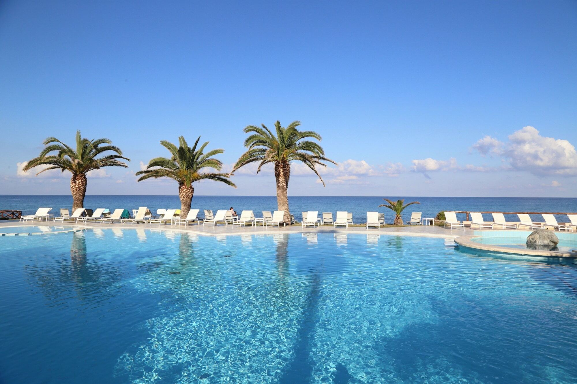 Hotel Villaggio Cala Di Volpe กาโปวาติกาโน ภายนอก รูปภาพ