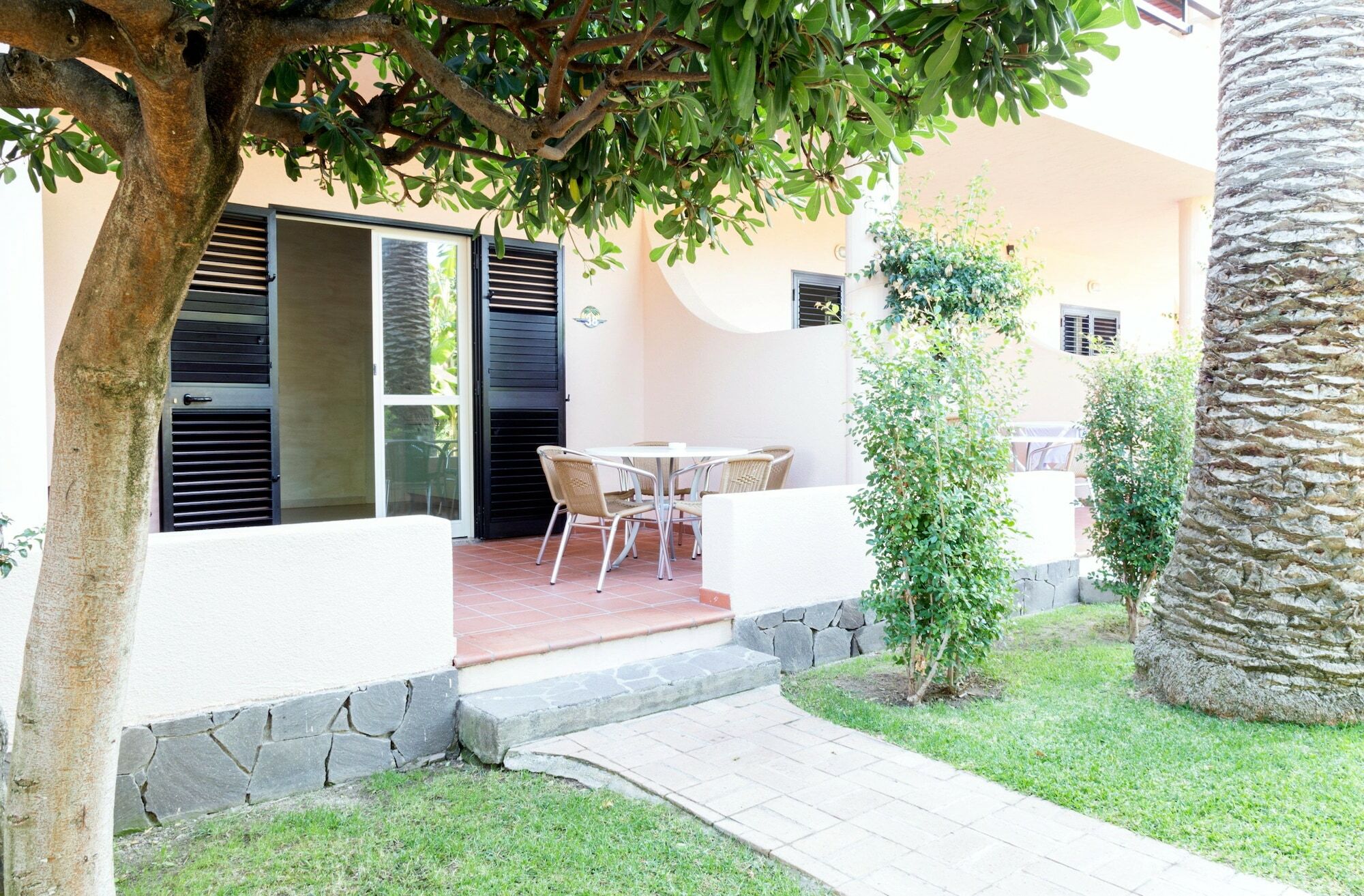 Hotel Villaggio Cala Di Volpe กาโปวาติกาโน ภายนอก รูปภาพ